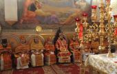 Другий день поспіль житомиряни вклоняються чесним мощам святого великомученика Георгія Побідоносця!
