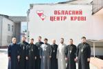 Священики Житомирської єпархії стали донорами крові для потреб ЗСУ